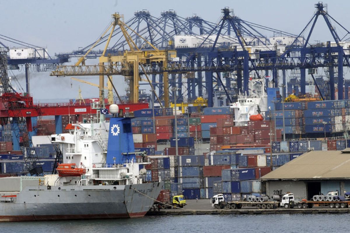 January  industrial product exports up 38.7 pct 