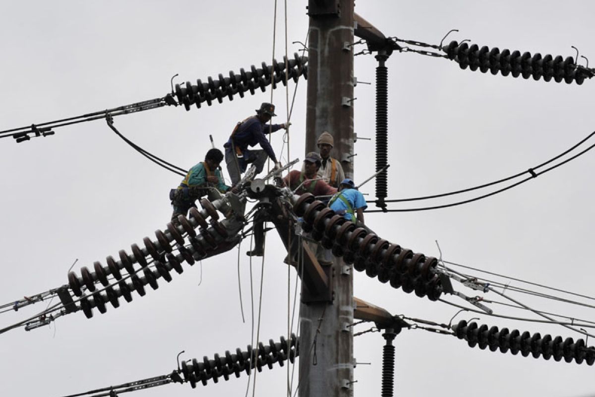 PLN Lampung expects electrification ratio of 60 percent