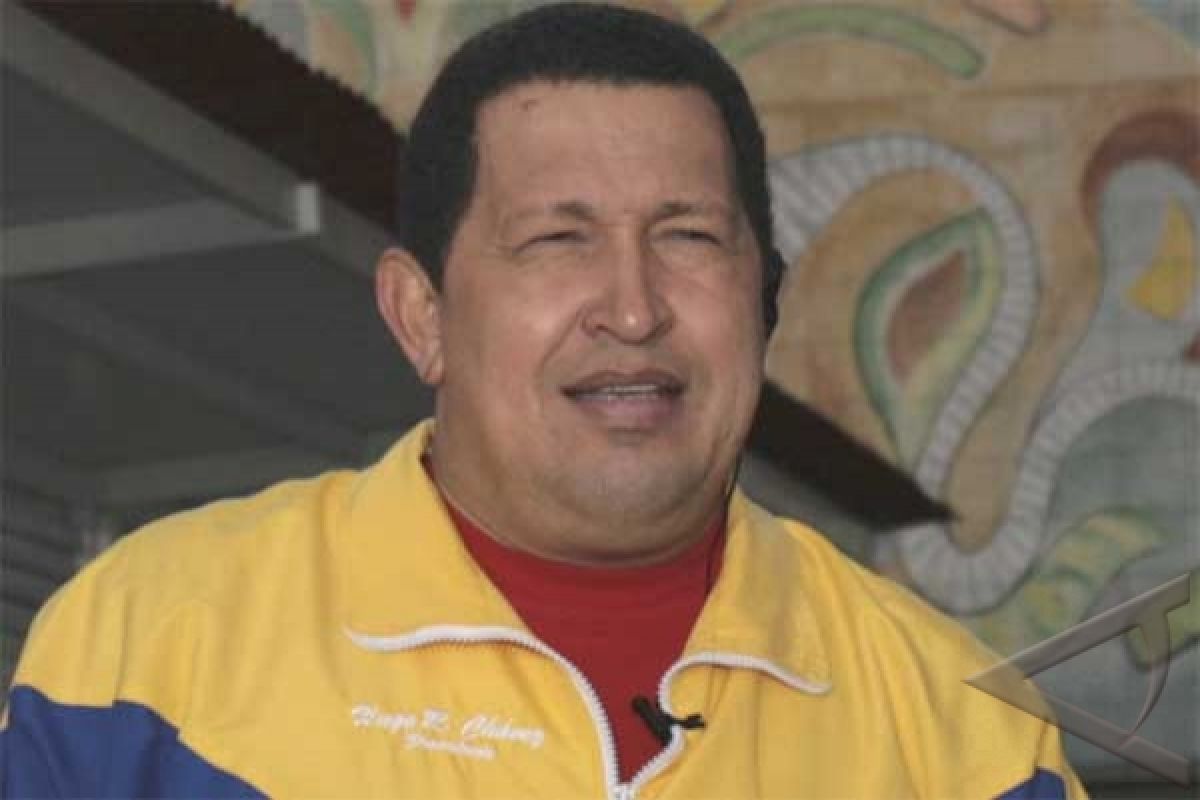 Venezuela denies Chavez in critical condition 