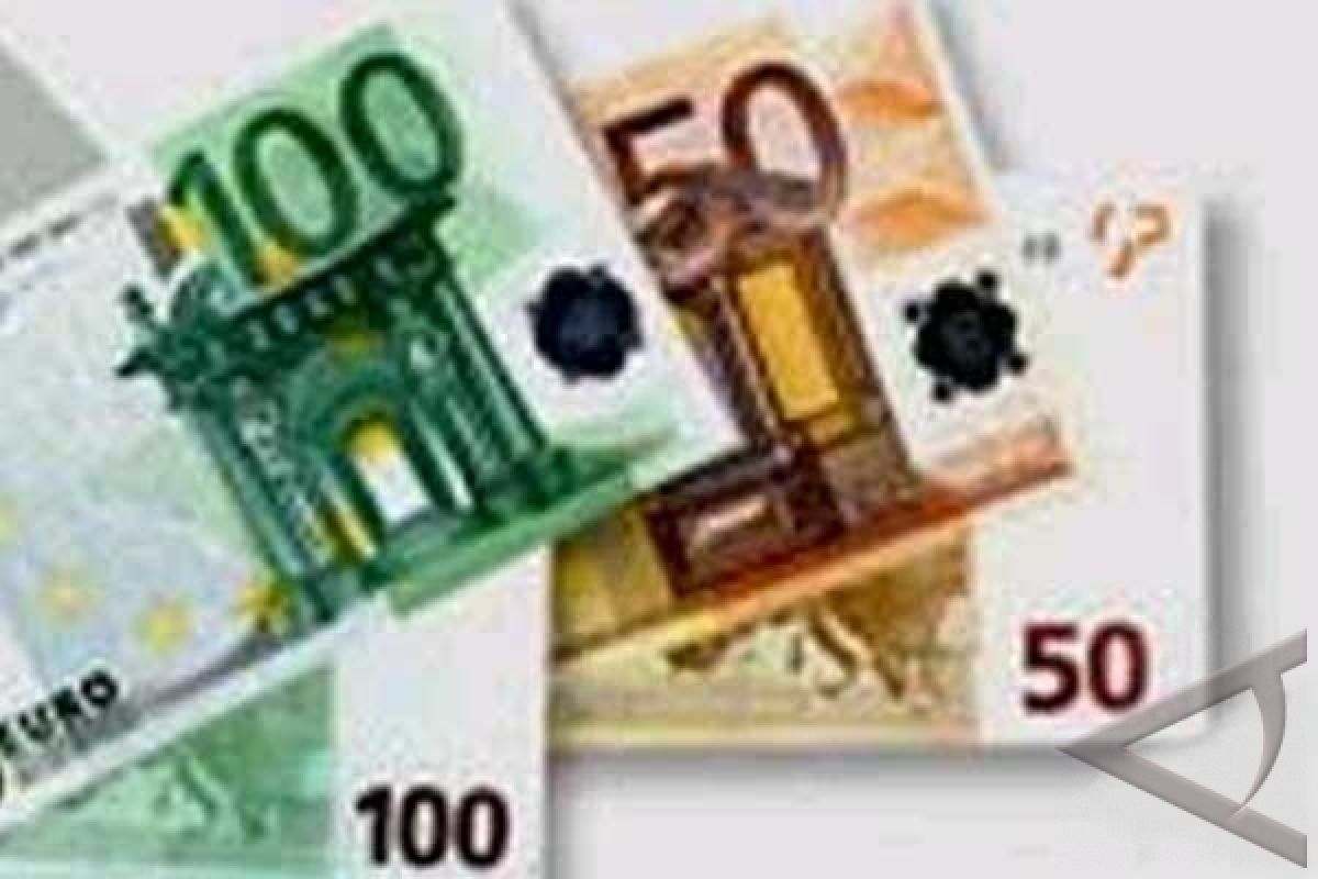 Euro melemah setelah ECB pertahankan suku bunga