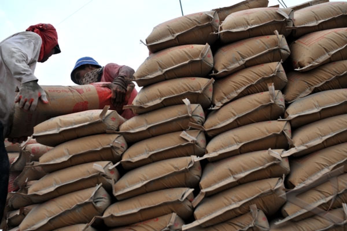 China to build four cement factories in Indonesia