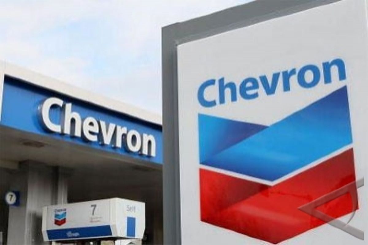 Chevron deploys hundreds of personnel to clean up oil spills