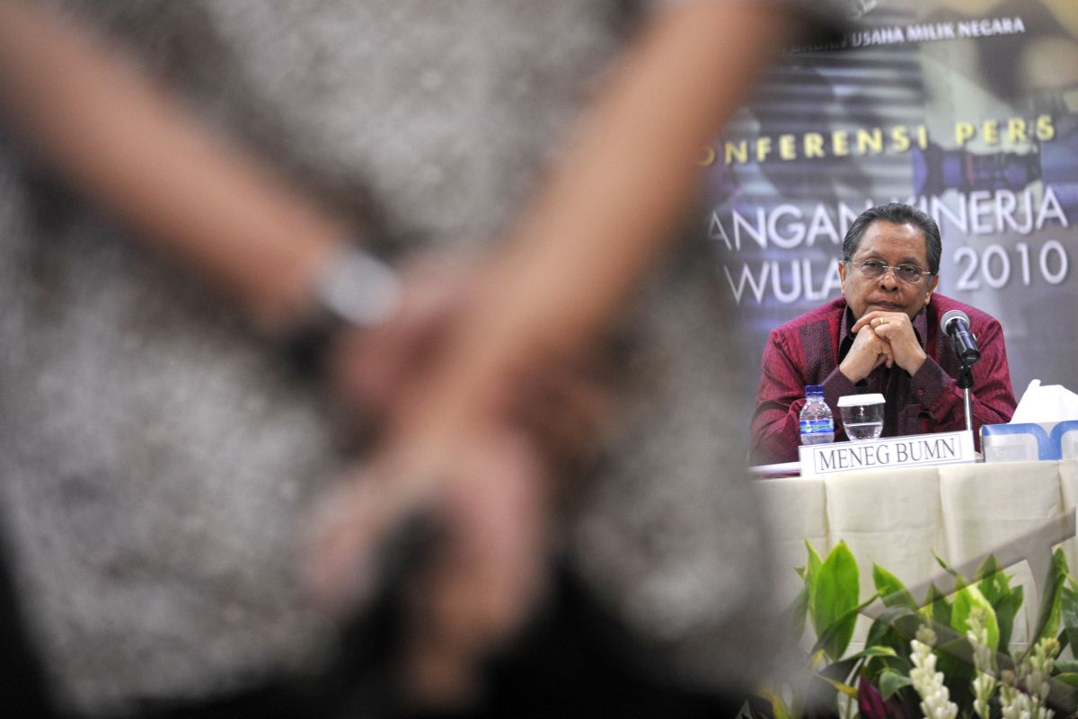 Pengaruh Privatisasi Terhadap Kinerja   BUMN