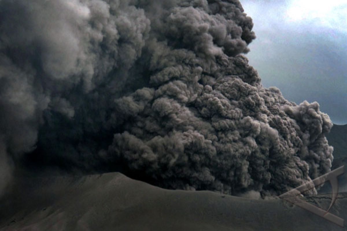 Mount Bromo in standby status