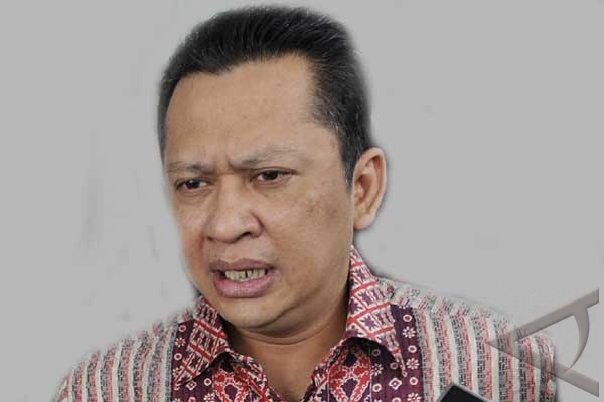 Bambang Susatyo : "bola" Century ada di KPK