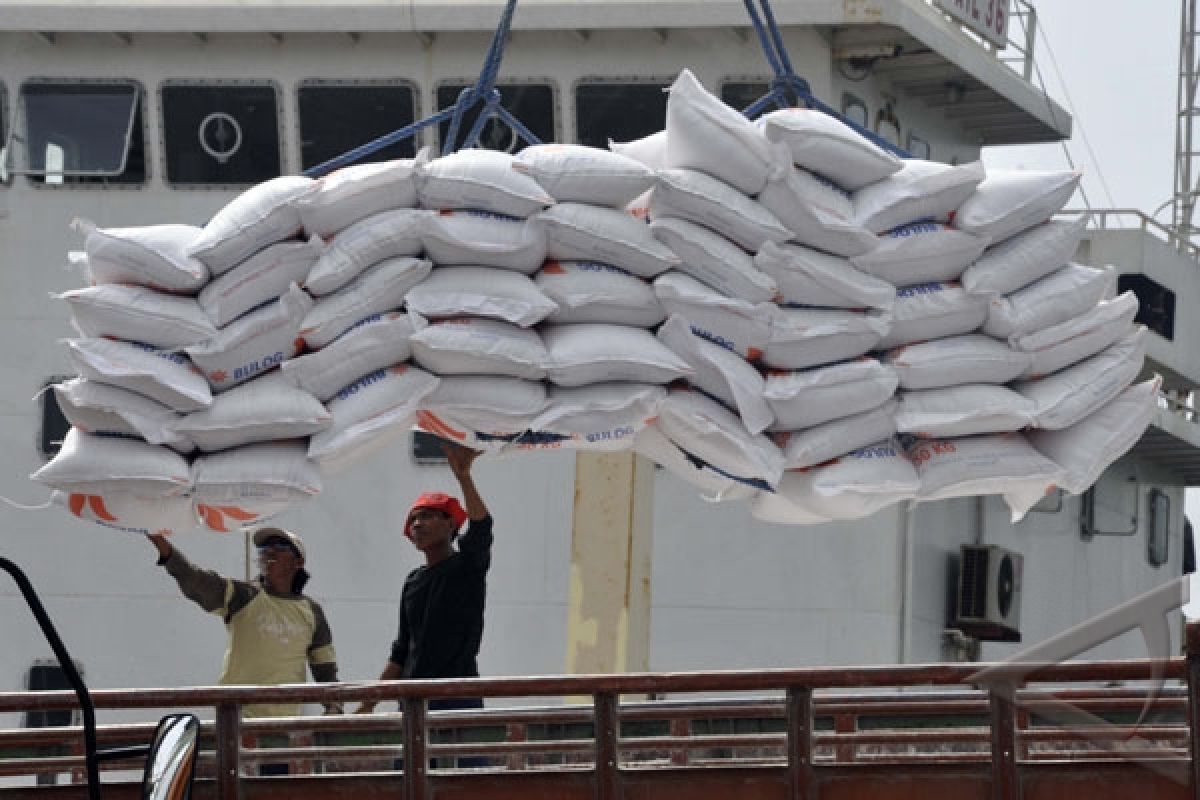 Govt to stop importing rice as of March 31