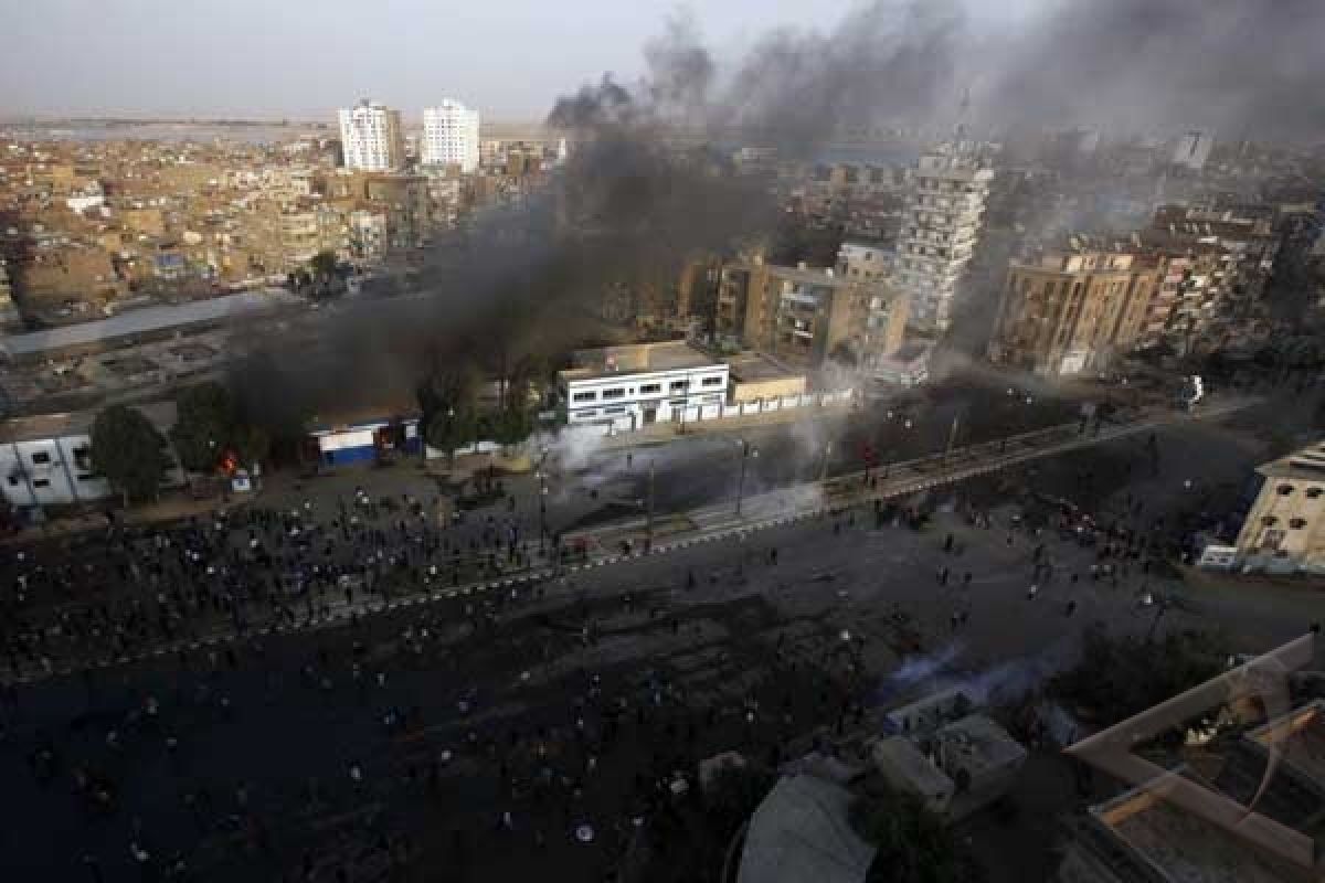 Roket Yang Ditembakkan ke Kantor Polisi Mesir Hantam Pusat Medis