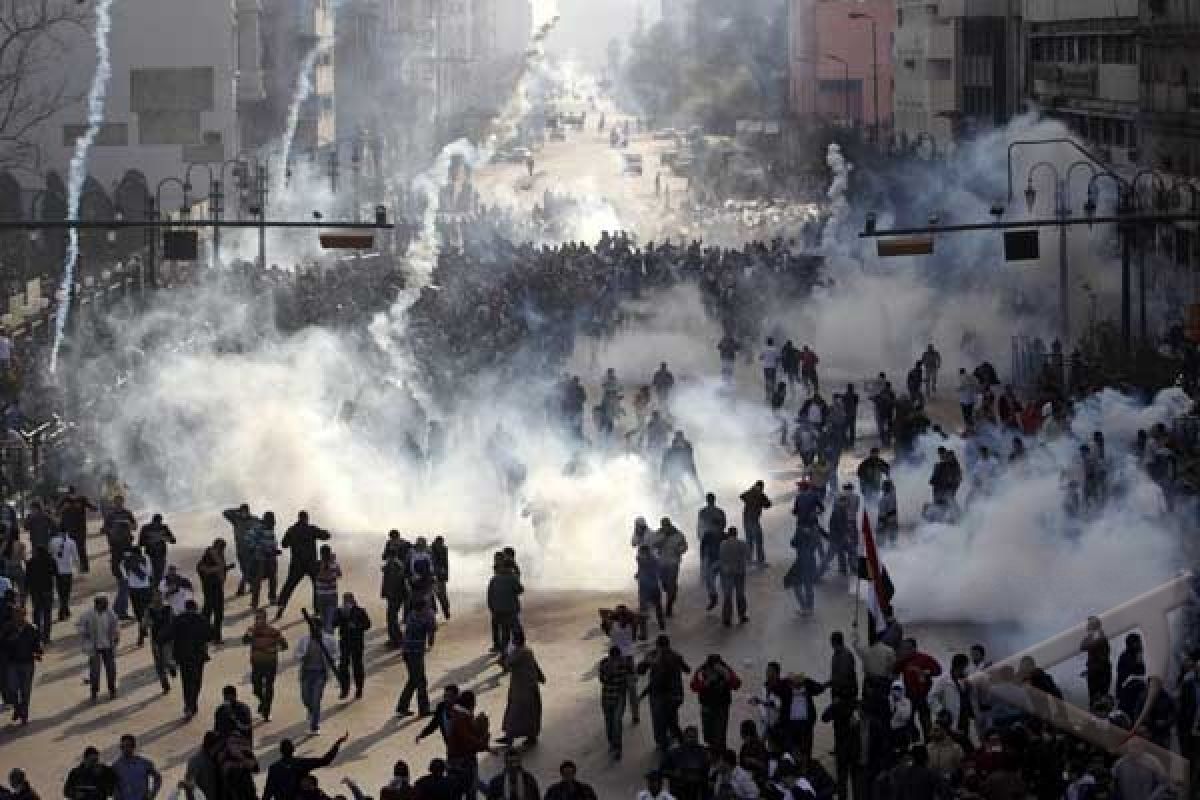 Million Egyptians clamour for Mubarak to go