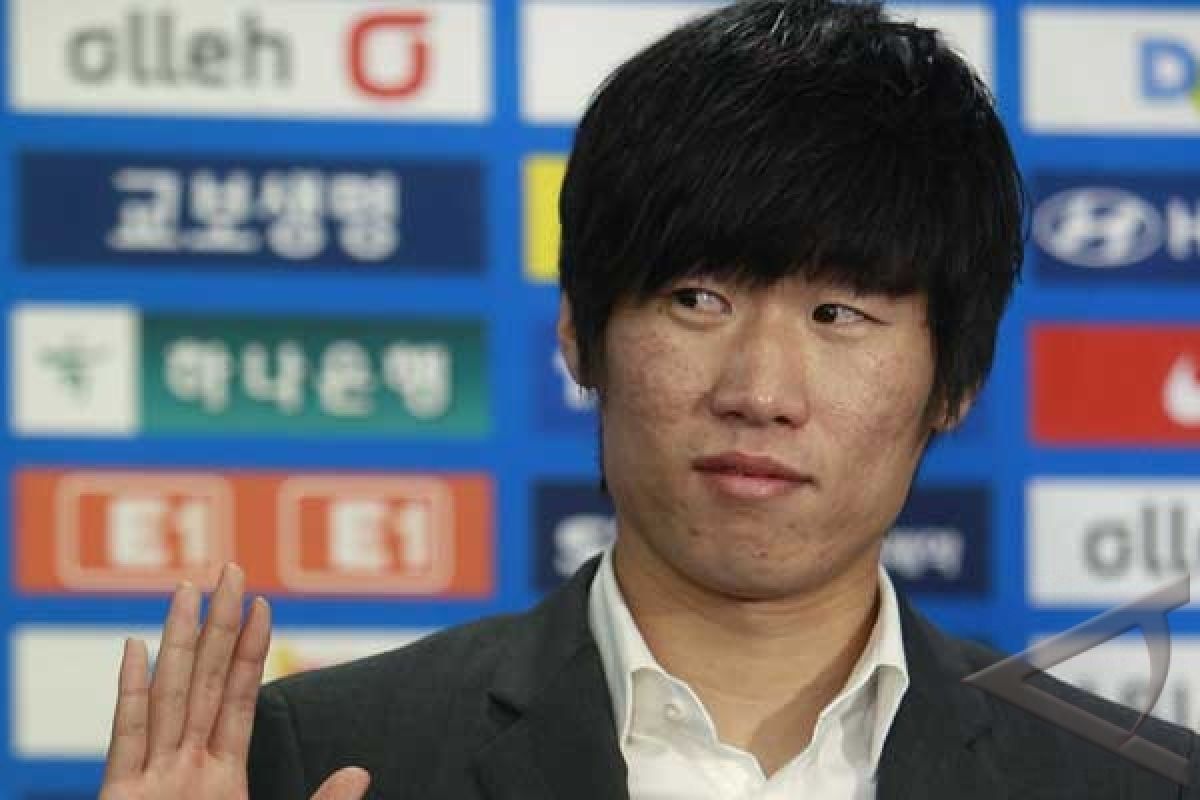 Park Ji-Sung Mundur 