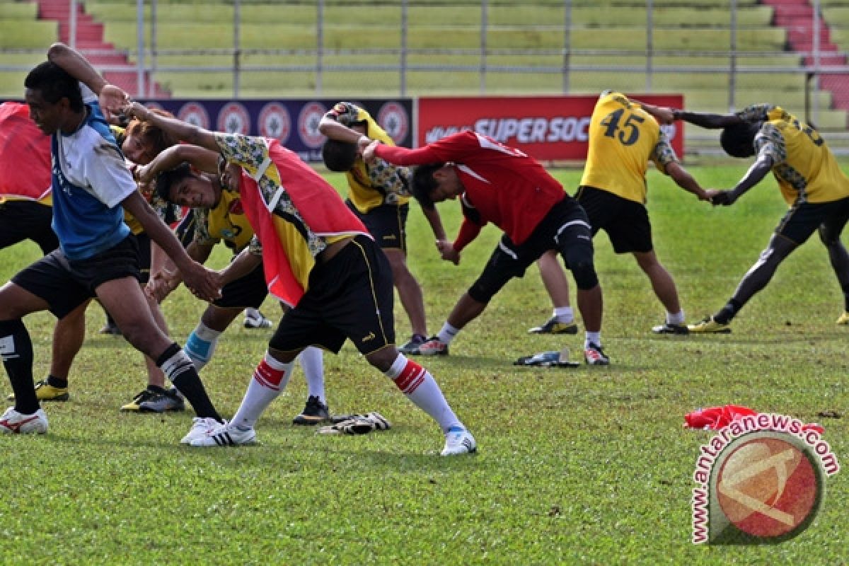 Semen Padang Ditahan Bontang FC 2-2 