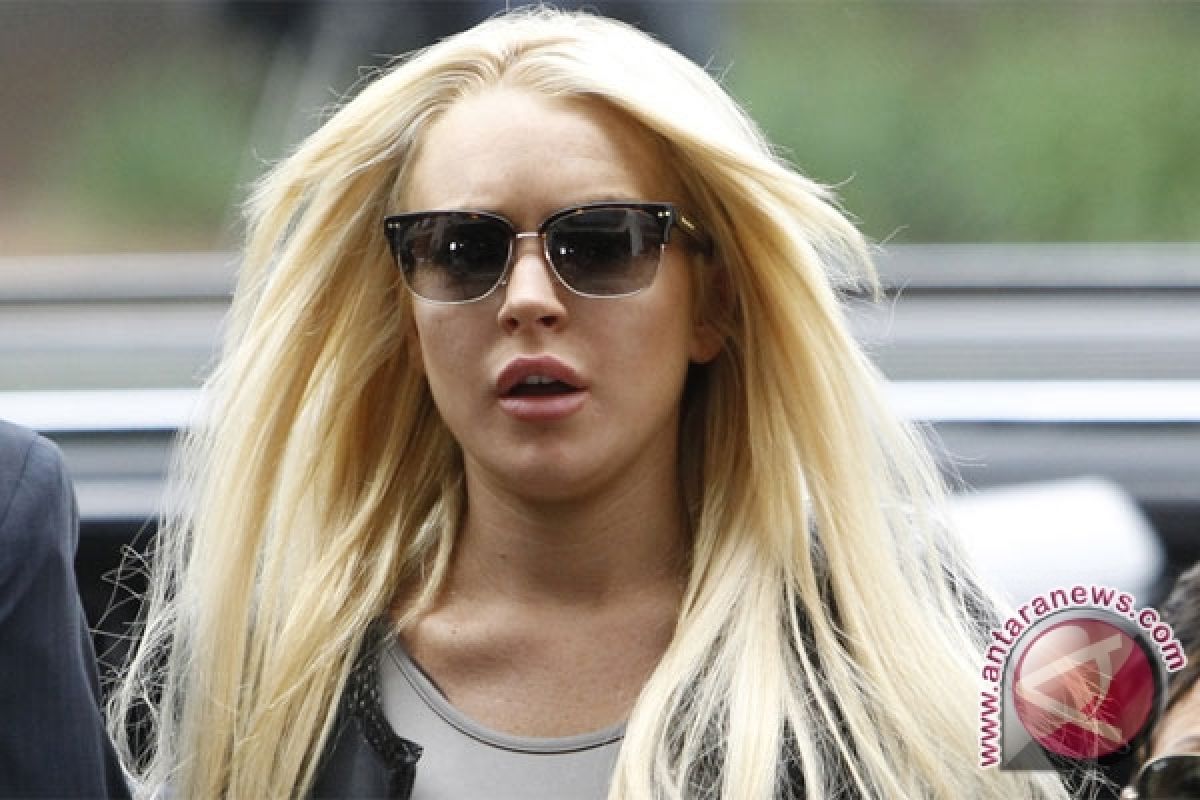 Lindsay Lohan Dilarang Berpesta