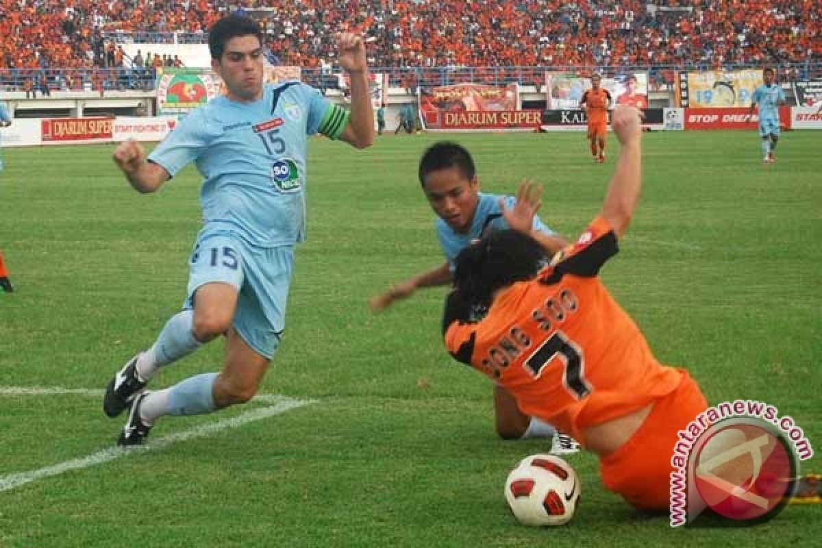 Persisam Tumbangkan Persija 1-0 