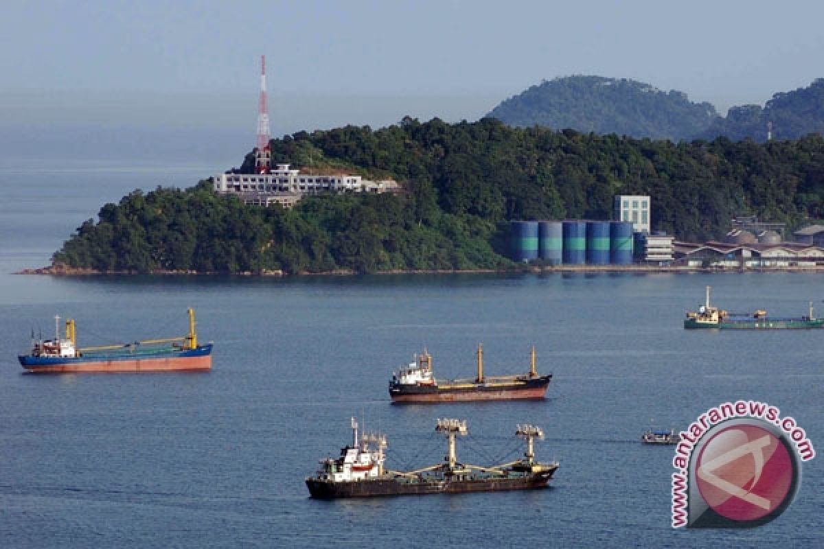 Pelindo Akan Tambah Kapasitas Pelabuhan Teluk Bayur