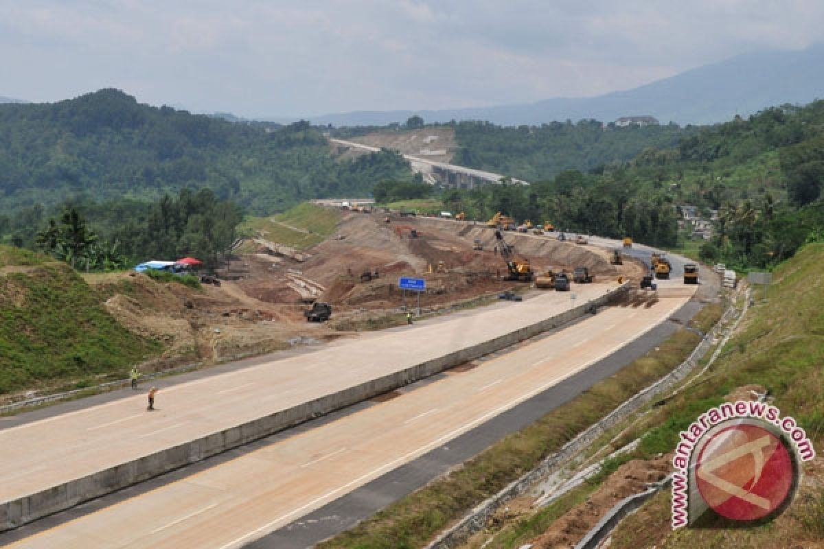 Pemerintah Bantu 30 Persen untuk Lahan Tol 