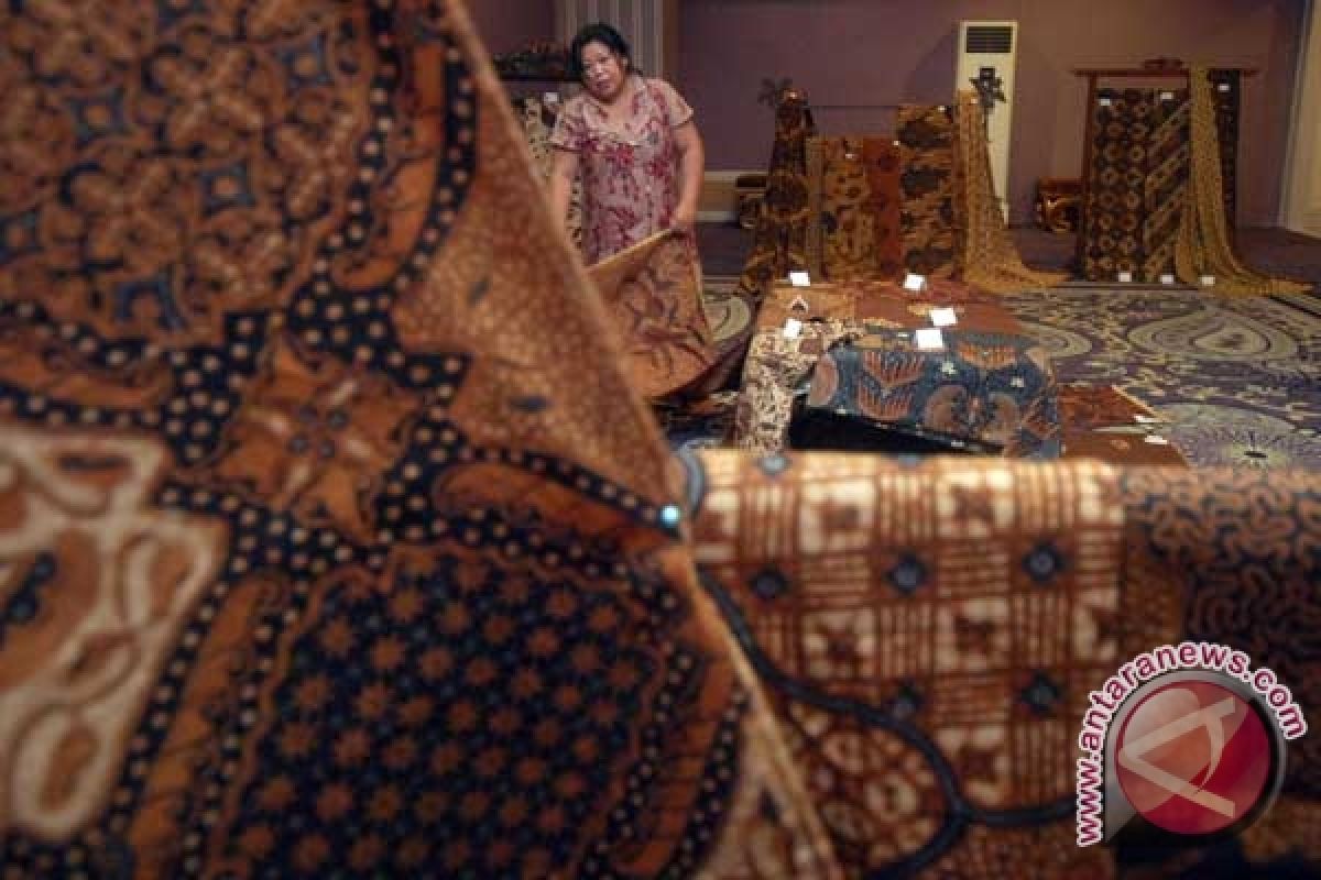 Perwakilan Unesco kagumi kerajinan batik Pekalongan 