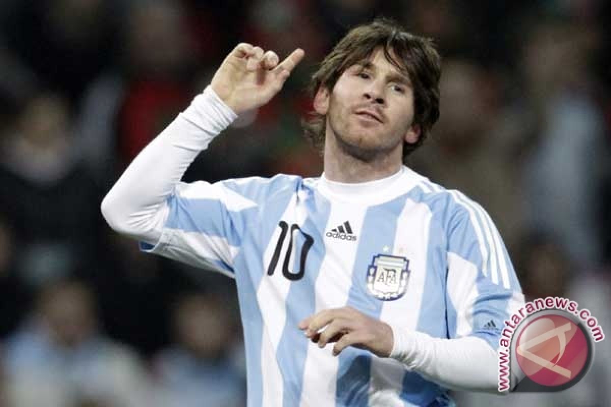Messi Main Dalam Laga Persahabatan Argentina 