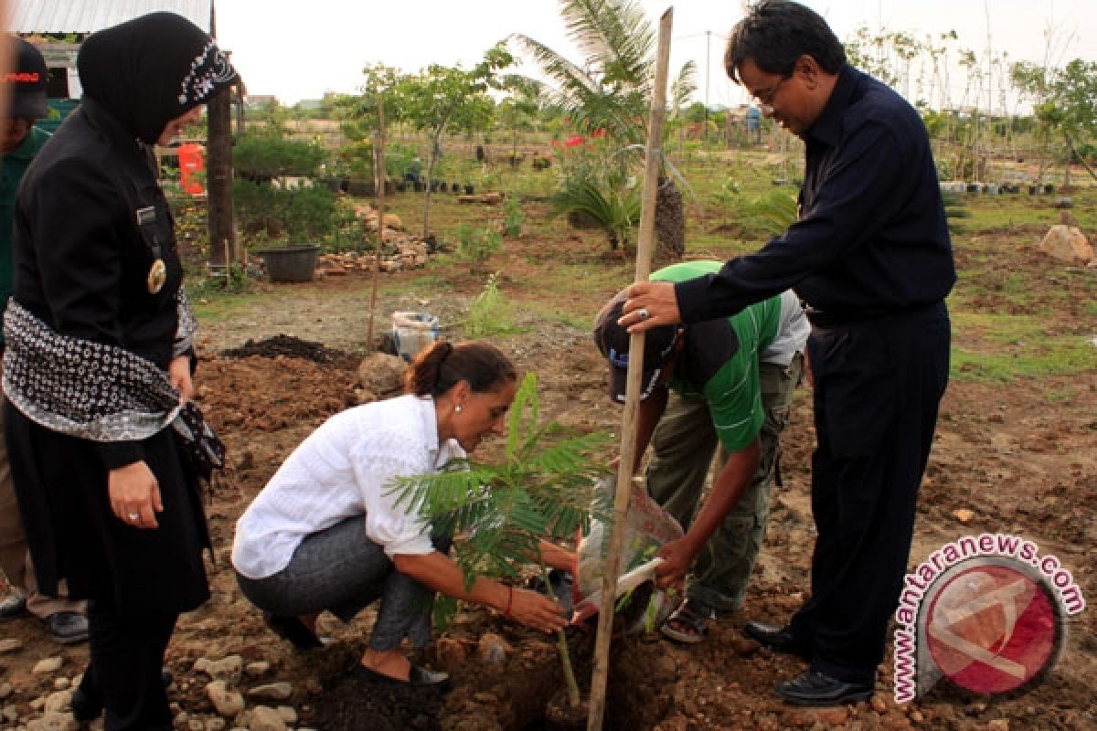 BNI Bangun Hutan Kota di Banda Aceh