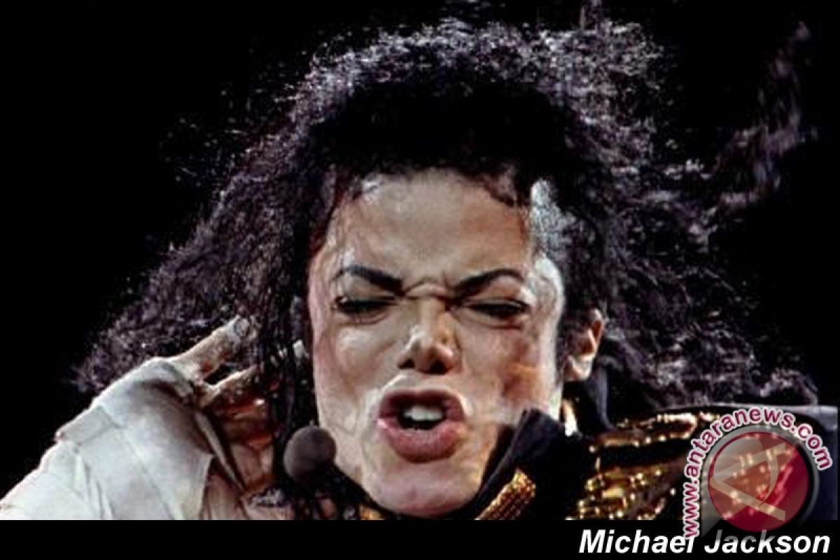 Michael Jackson rilis album baru Mei