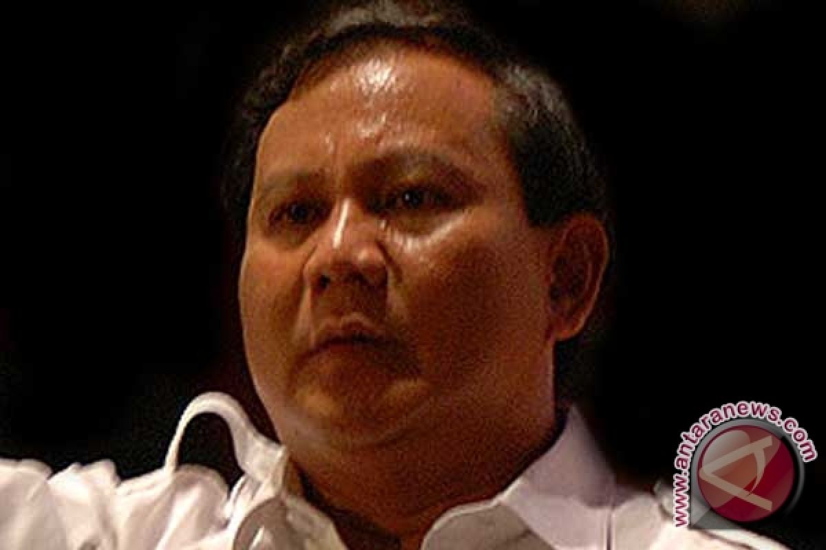 Prabowo Belum Berpikir "Nyalon"