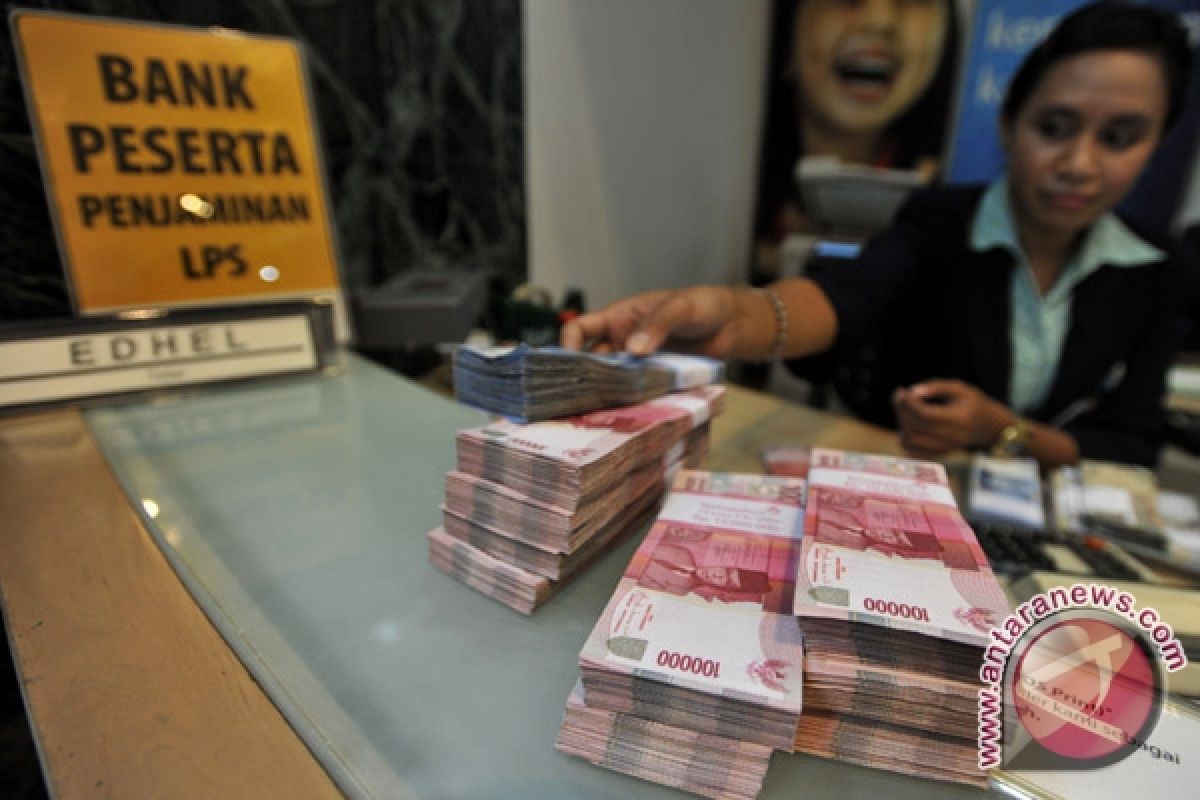 Rupiah Naik Tipis 5 Poin 