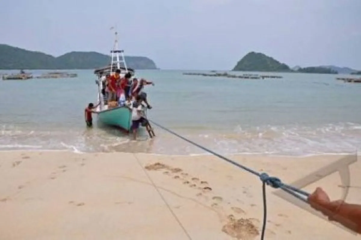 POTENSI PANTAI BUMBANG