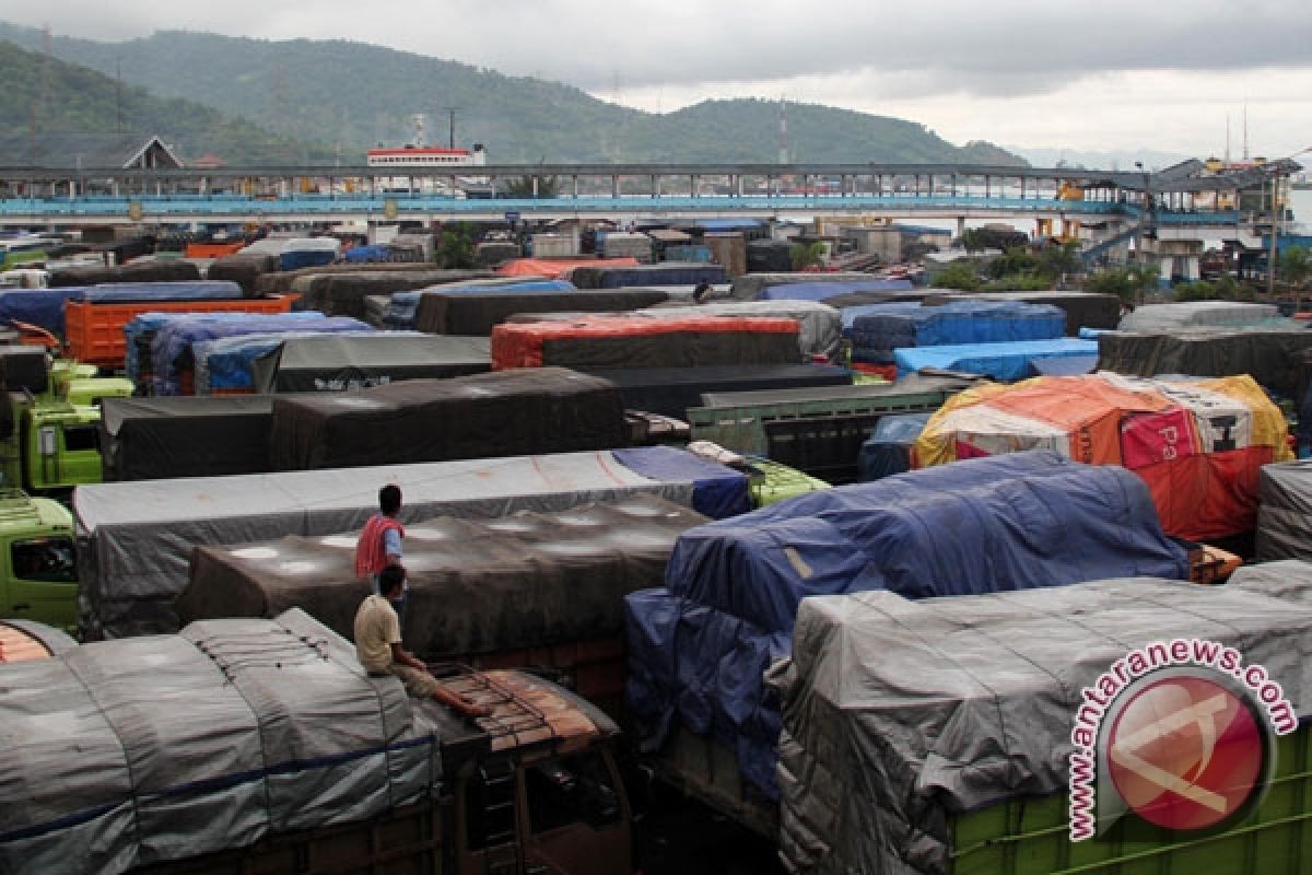 150 Truk Per Jam Masuk Merak