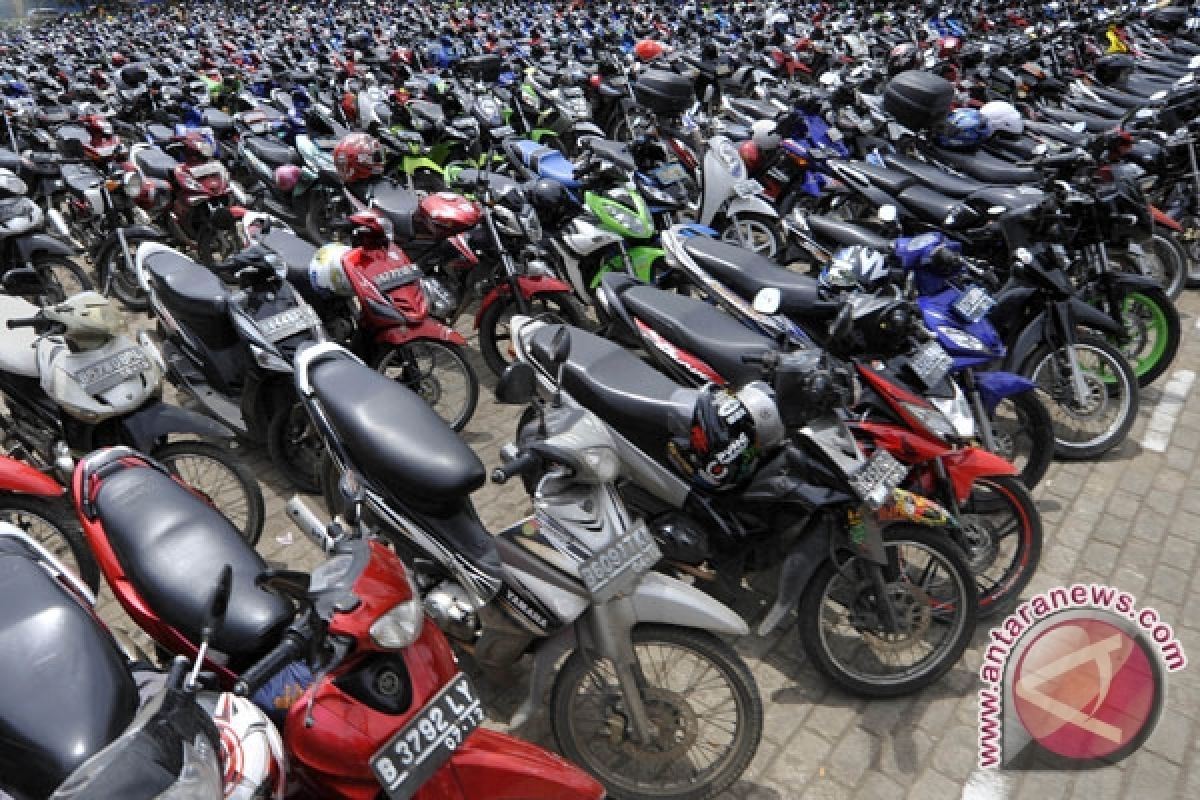 VIAR Urutan ke-4 Penjualan Motor 2010