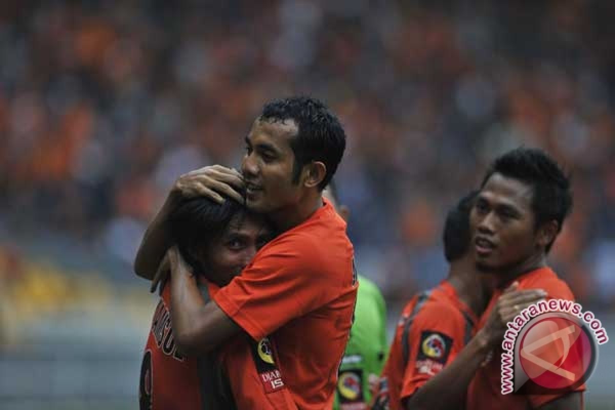 Persija Ditahan Semen Padang 1-1 