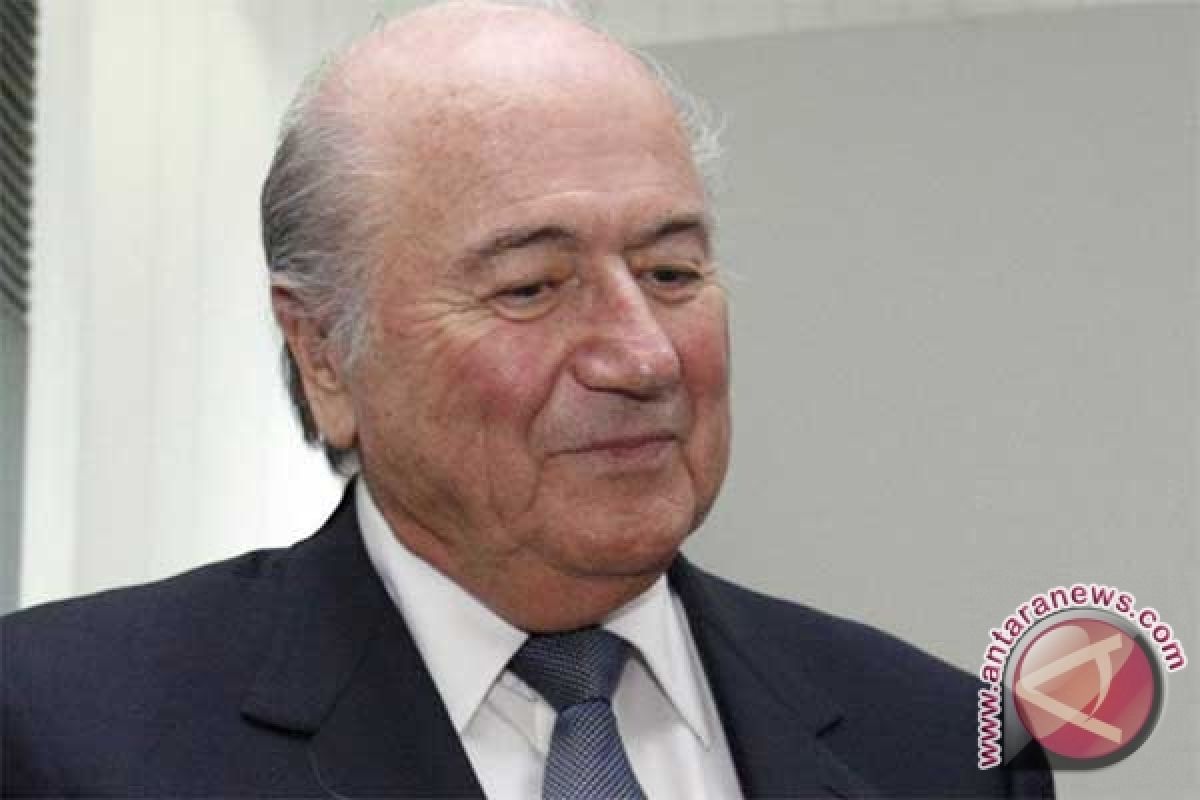 Blatter Isyaratkan Pensiun Setelah Periode Mendatang