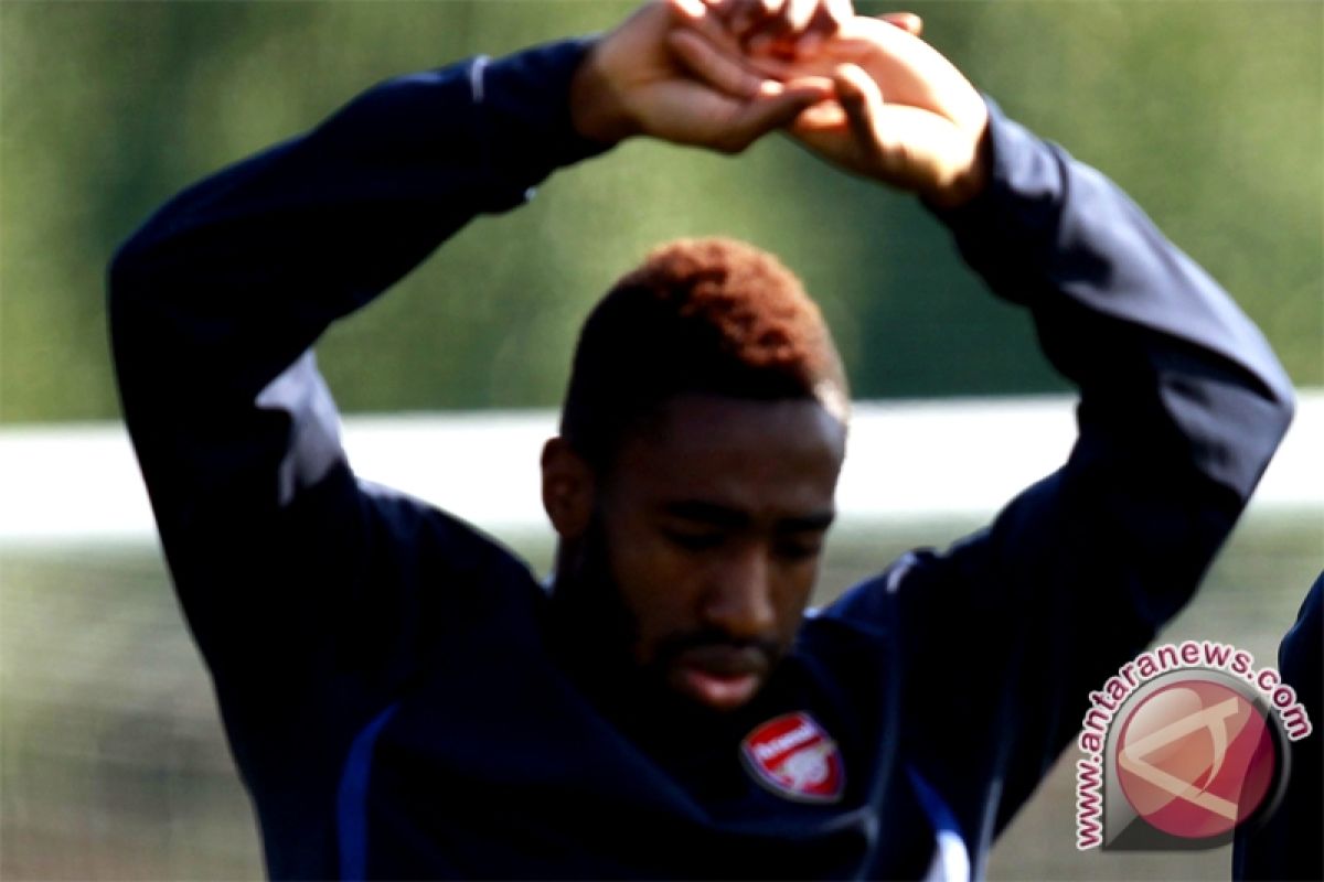 Johan Djourou Absen Empat Minggu