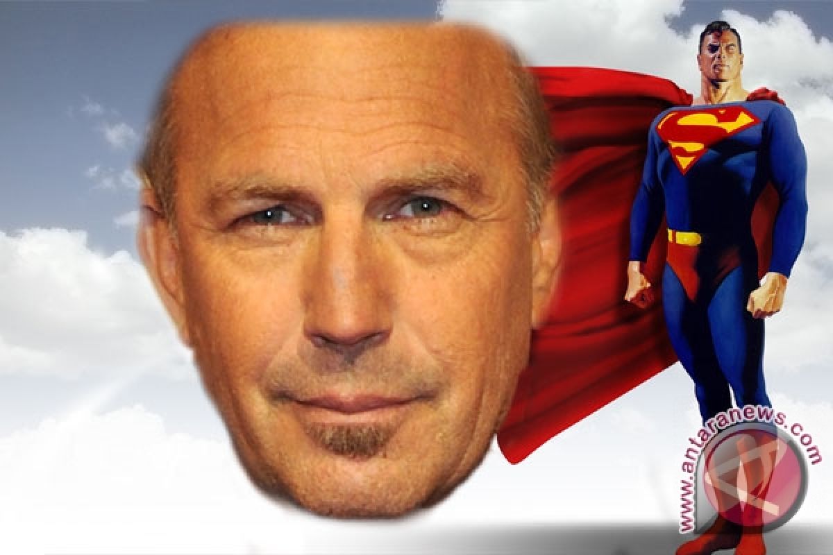 Kevin Costner Bintangi "Superman" 