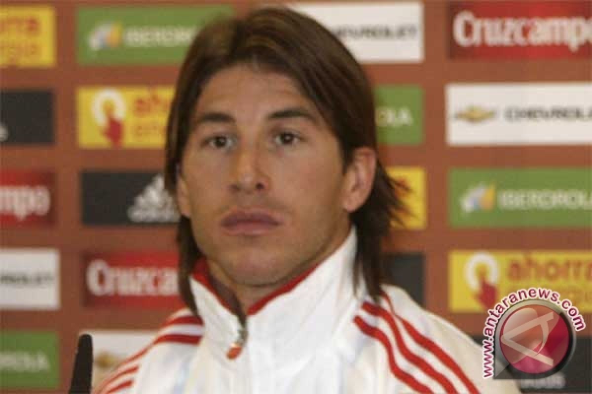 Ramos jernihkan situasi jelang El Clasico 