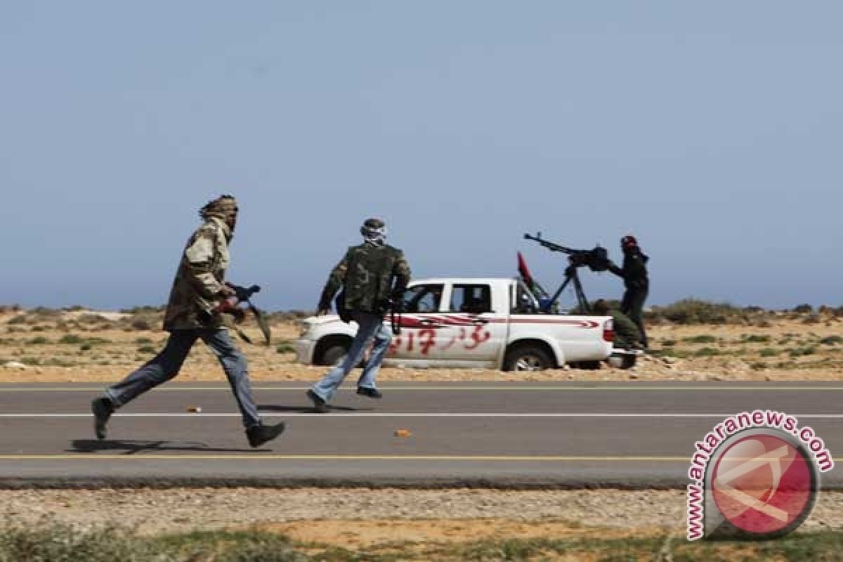 Serangan NATO Tewaskan 13 Pemberontak Libya 