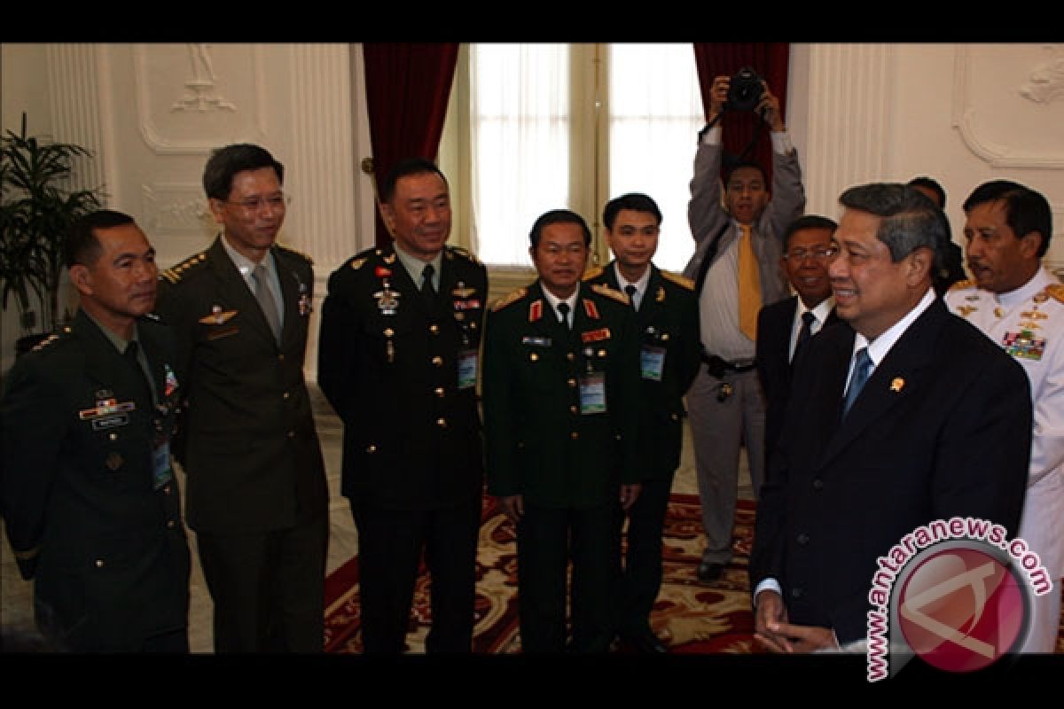 Petinggi Militer se-Asia Tenggara Sarapan Soto
