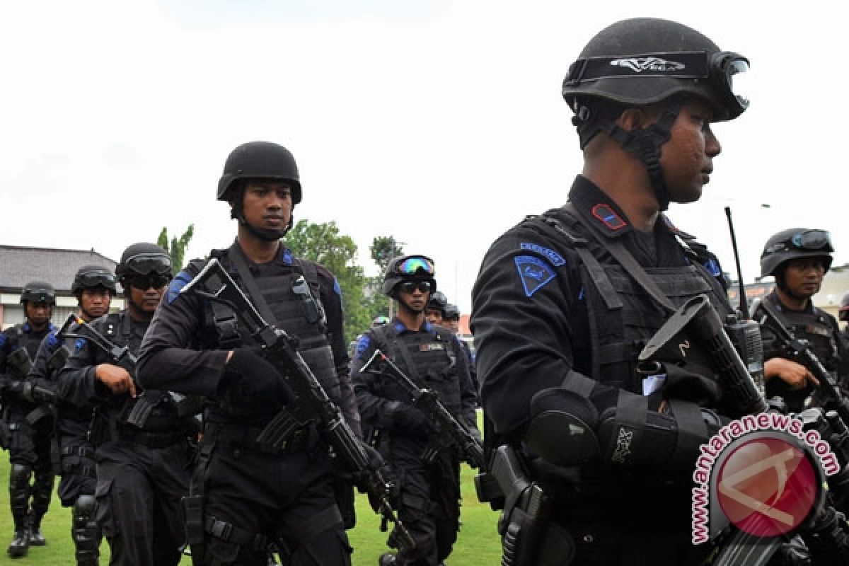 Police arrest Margahayu villager for alleged involvement in terrorism