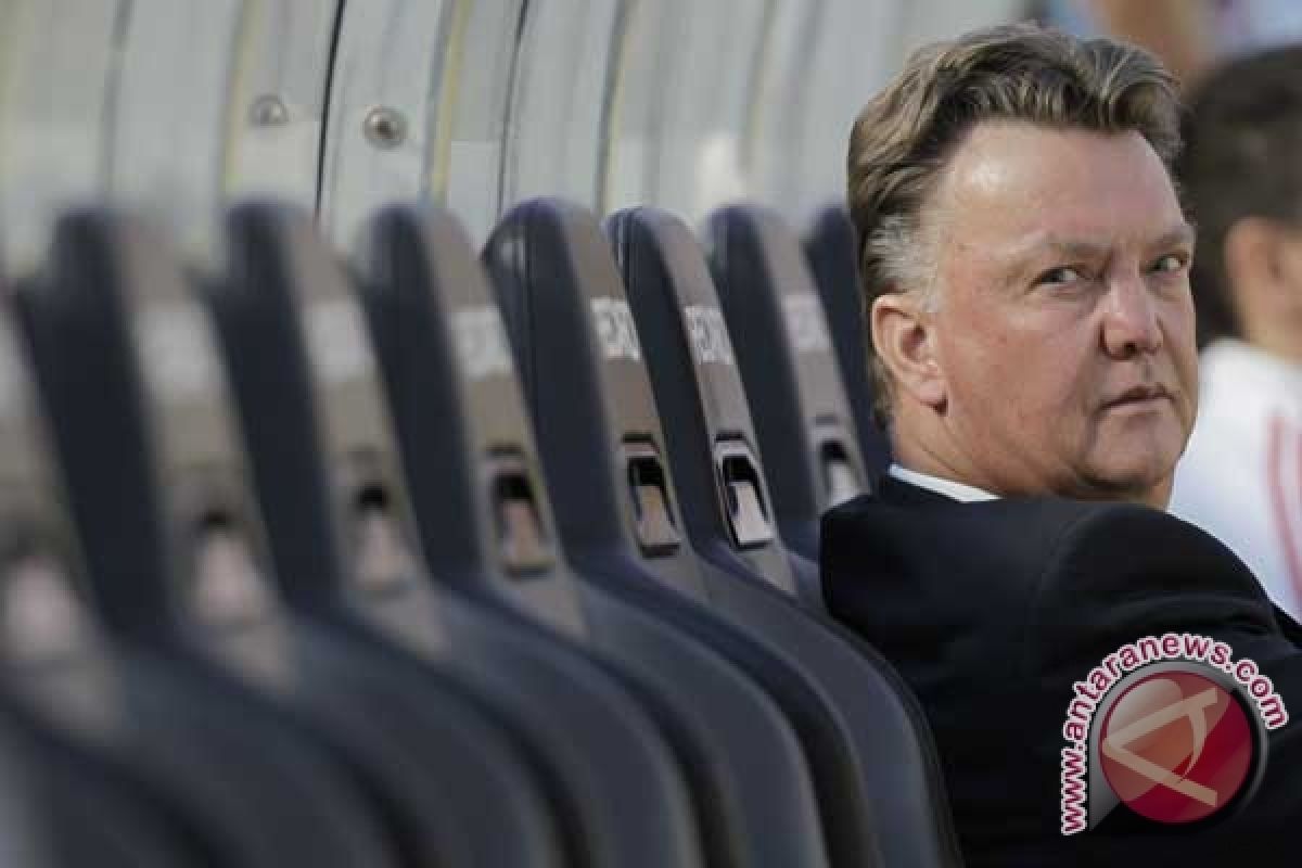 Louis van Gaal pelatih baru Manchester United