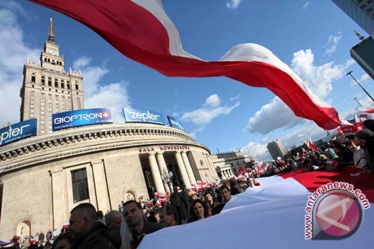 Ketua DPR Polandia mundur karena gunakan pesawat pemerintah