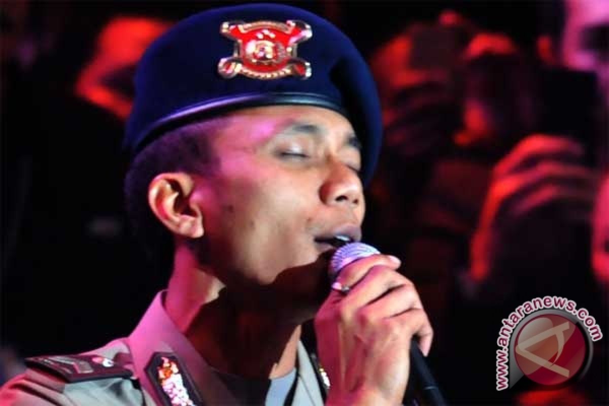 Briptu Norman dan Slank Akan Sepanggung