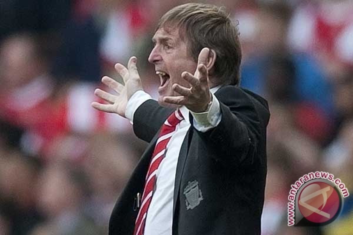 Dalglish perang urat syaraf dengan Fergie