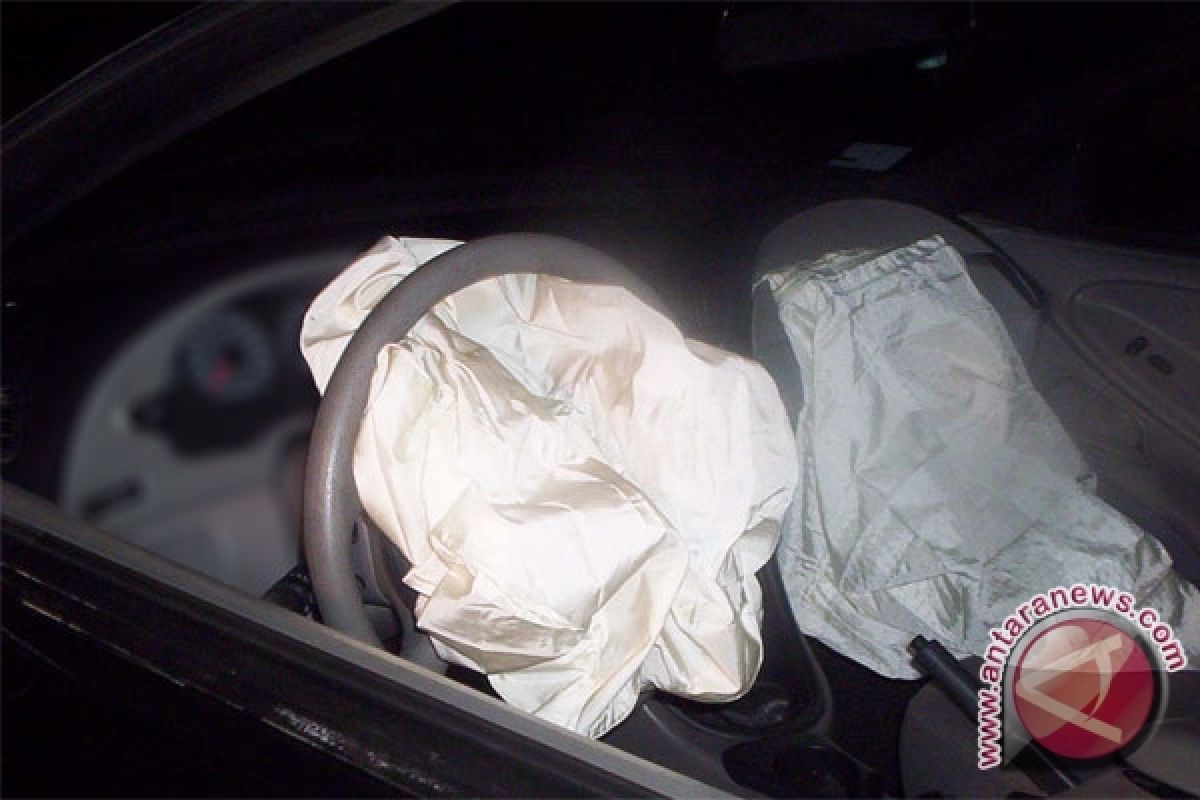 Ada Apa dengan  Airbag Toyota Corolla?