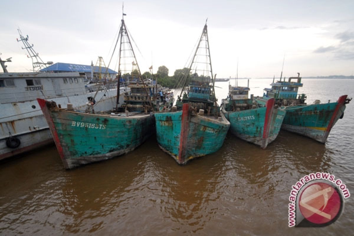 Lima Kapal Vietnam Ditangkap Saat Curi Ikan 