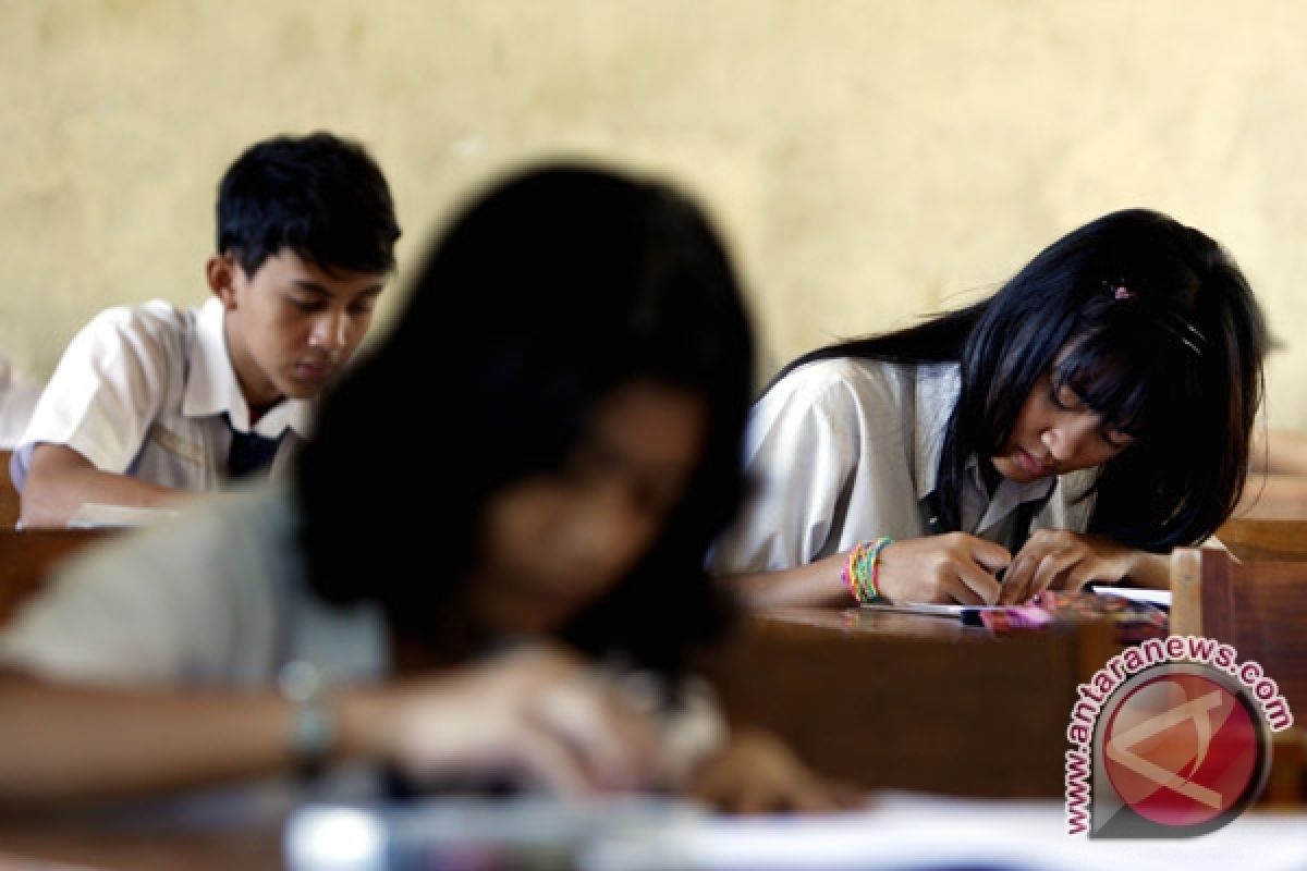 26 Siswa UN Surabaya Bernilai Nol