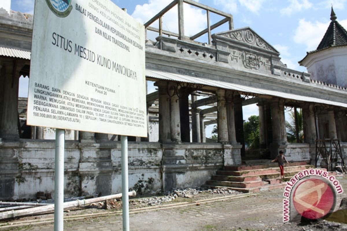 Masjid Kuno Manonjaya Direhab Tanpa Mengubah Ornamen