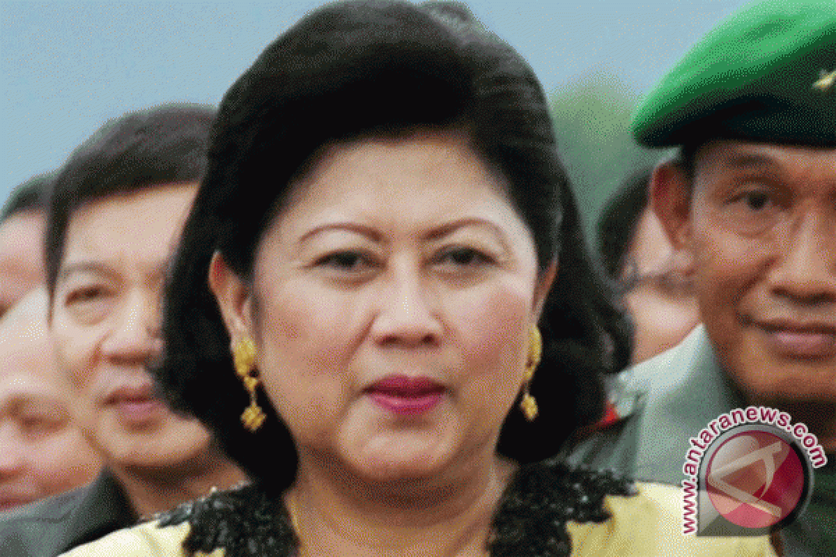 Melani: Ani Yudhoyono lebih pantas jadi capres 2014