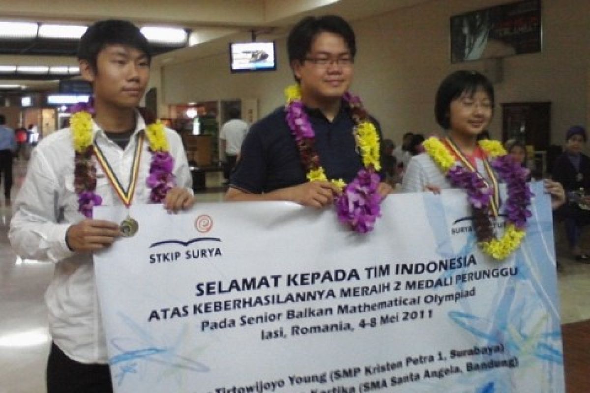 Pelajar Indonesia Raih Medali Kompetisi Di Rumania