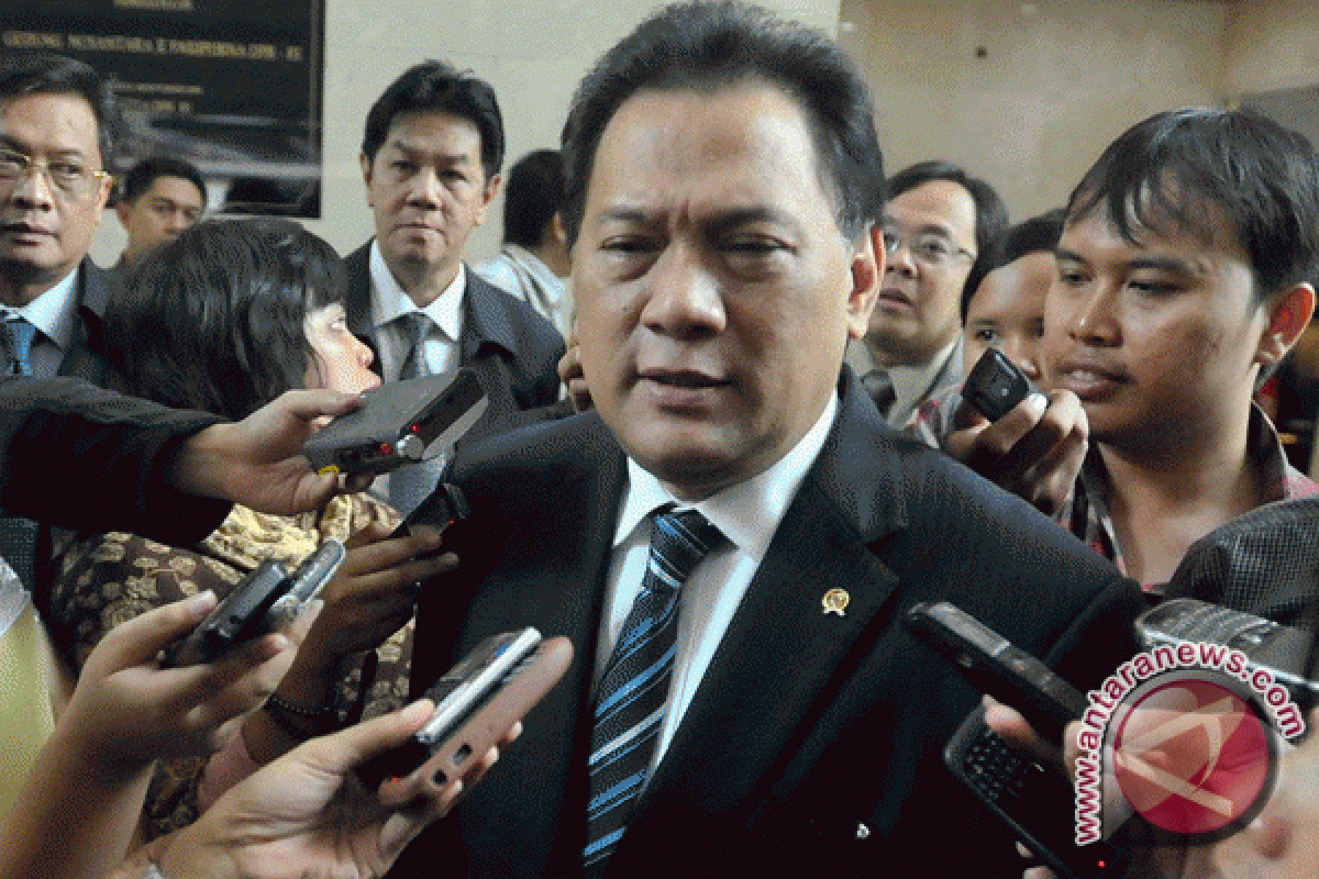 Minister hopes Mutiara Bank divestment smooth