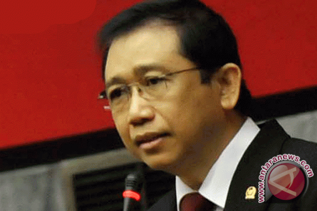 Marzuki Alie: KPK Jangan Jadikan Kasus Nazaruddin Seolah Negara Rusak