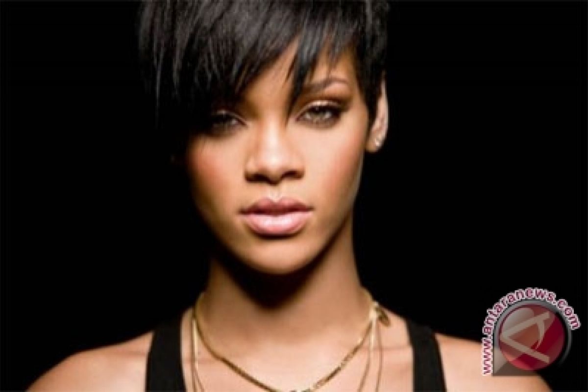 Rihanna sumbang rumah sakit 1,75 juta dolar AS 