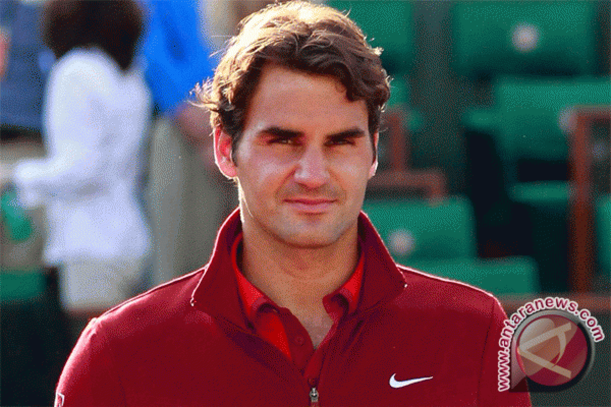 Lalui tarung hebat di semifinal, Federer jumpa Djokovic