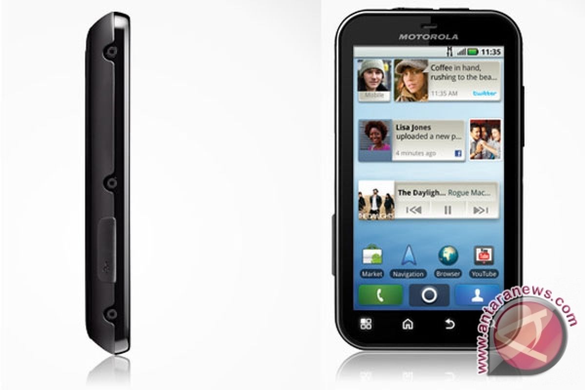 Motorola Defy, Ponsel Tahan Banting Anti Air